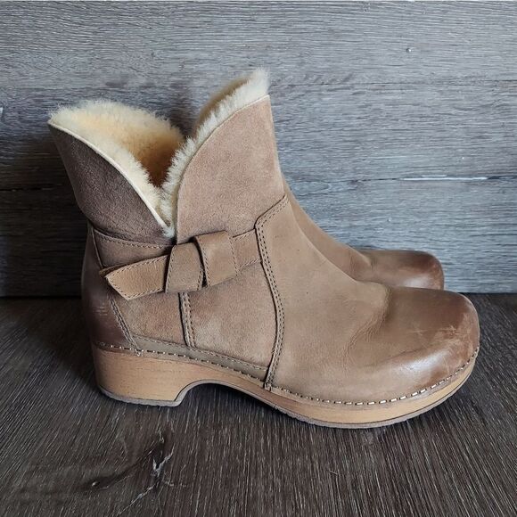 Dansko Bessie Shearling-lined Burnished Nubuck Ankle Boot Size 38 - Picture 1 of 8